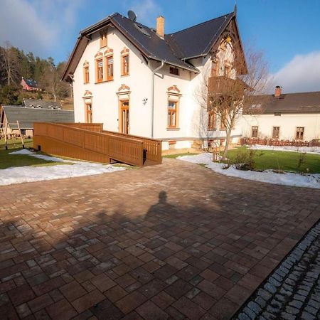 Villa Waldlust - 5 Sterne - 2 Schlafzimmer Kurort Oybin Exteriör bild
